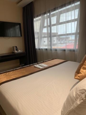 Hotel Crowner Давид Екстер'єр фото