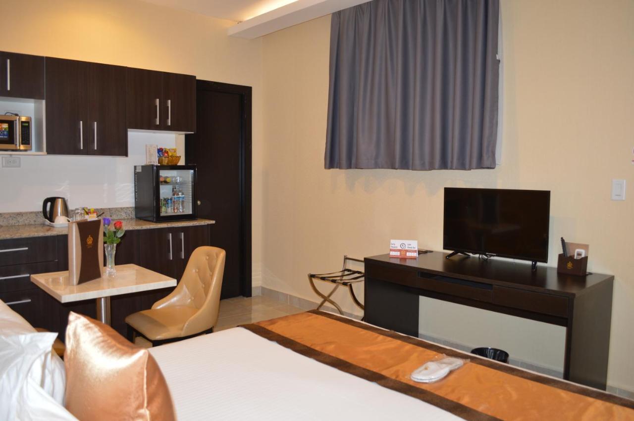 Hotel Crowner Давид Екстер'єр фото