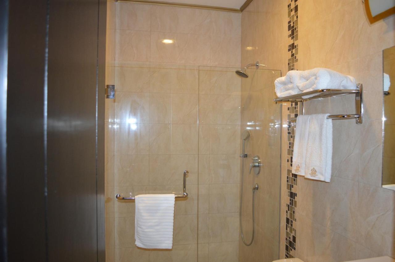 Hotel Crowner Давид Екстер'єр фото