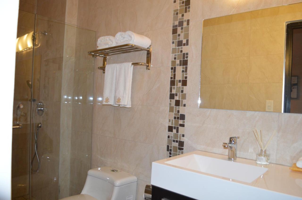 Hotel Crowner Давид Екстер'єр фото